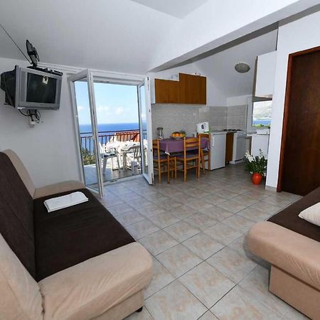 Perfect Vacation Apartments Omiš Exteriör bild