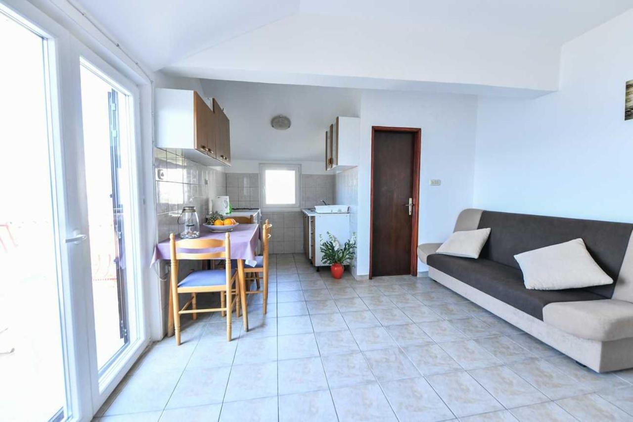 Perfect Vacation Apartments Omiš Exteriör bild