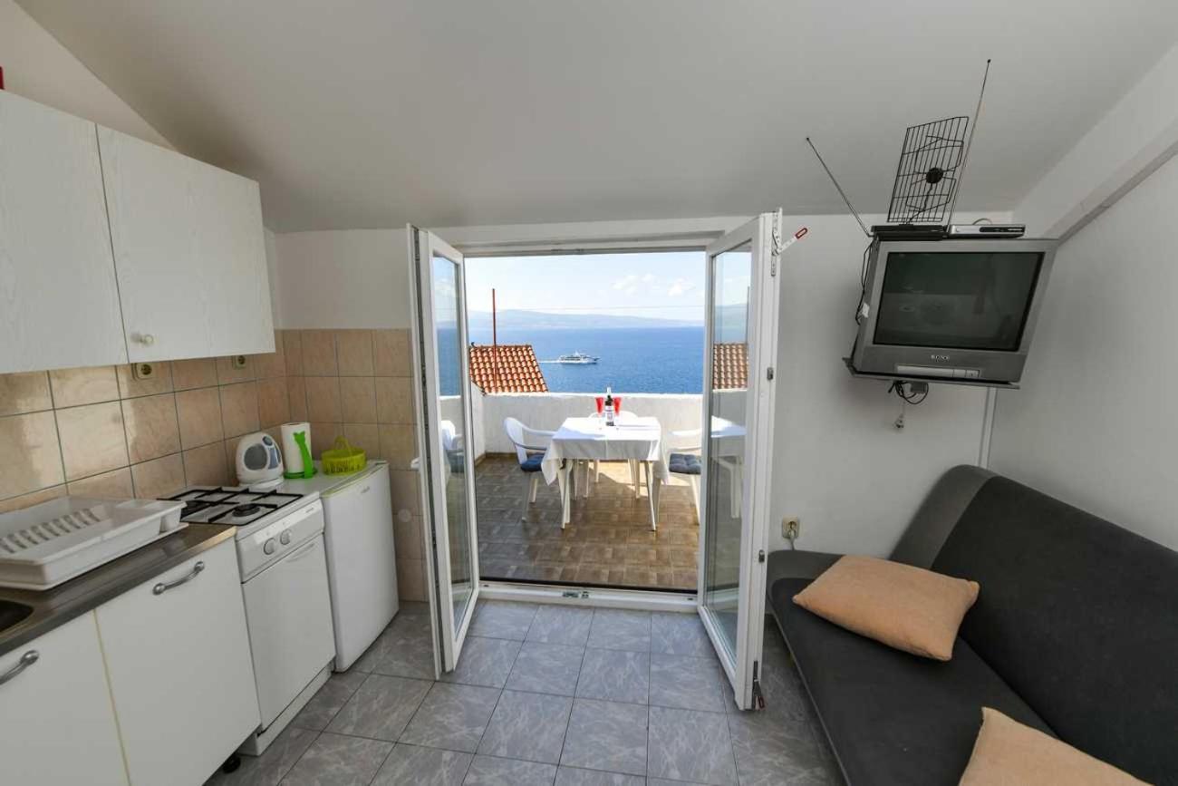 Perfect Vacation Apartments Omiš Exteriör bild