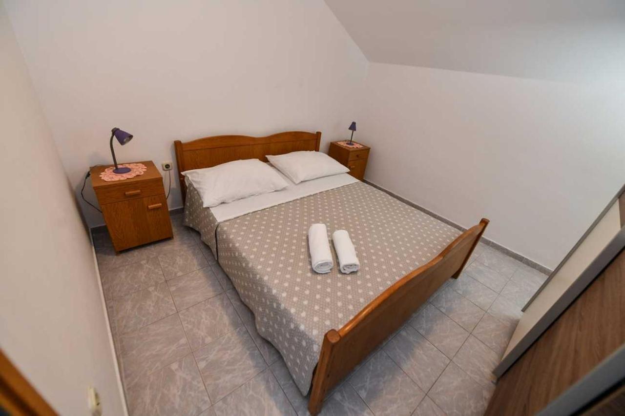 Perfect Vacation Apartments Omiš Exteriör bild